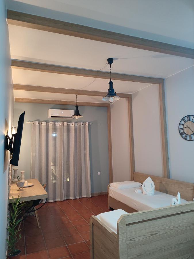 Green Suite Skiathos ภายนอก รูปภาพ