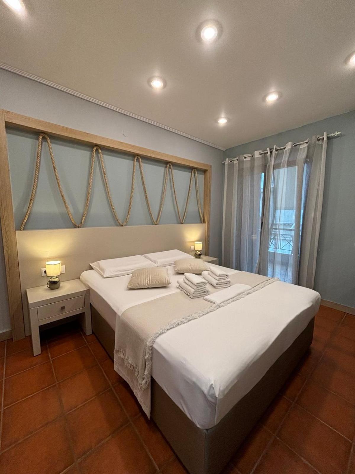 Green Suite Skiathos ภายนอก รูปภาพ